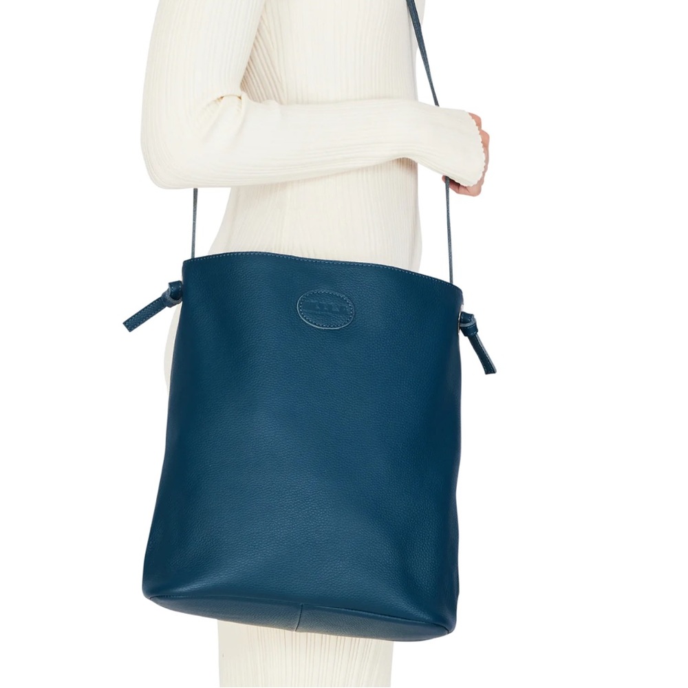 Mila (Jackie) blue leather bag
